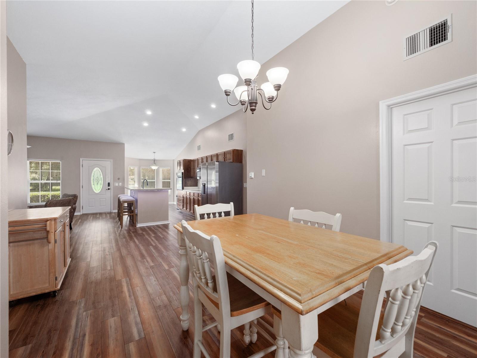 Image 29 of 91 For 25731 Lido Ave