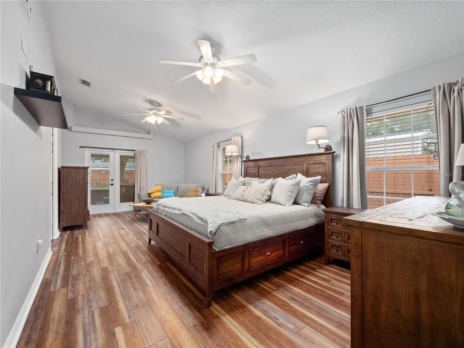 Image 32 of 91 For 25731 Lido Ave