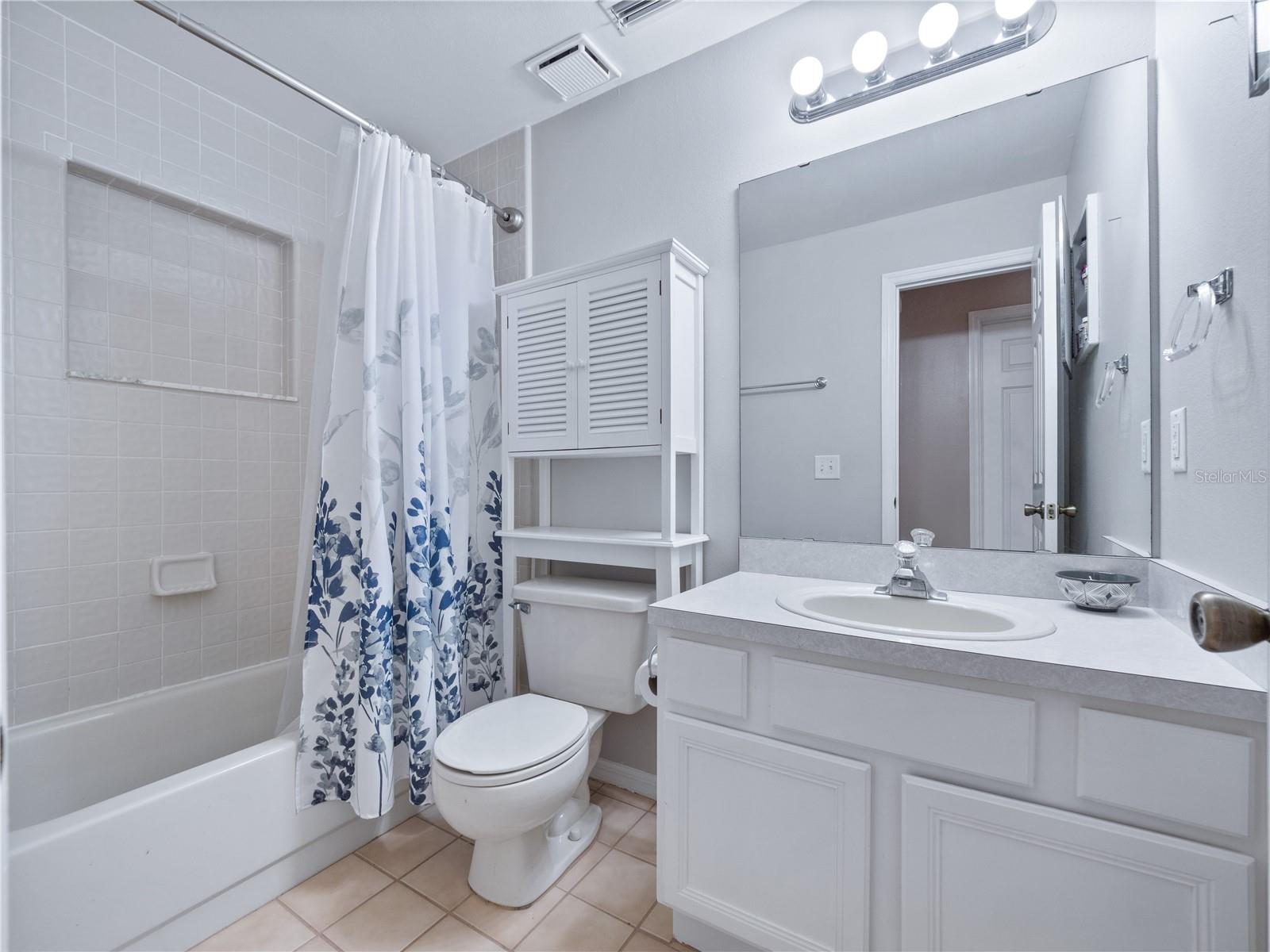 Image 42 of 91 For 25731 Lido Ave
