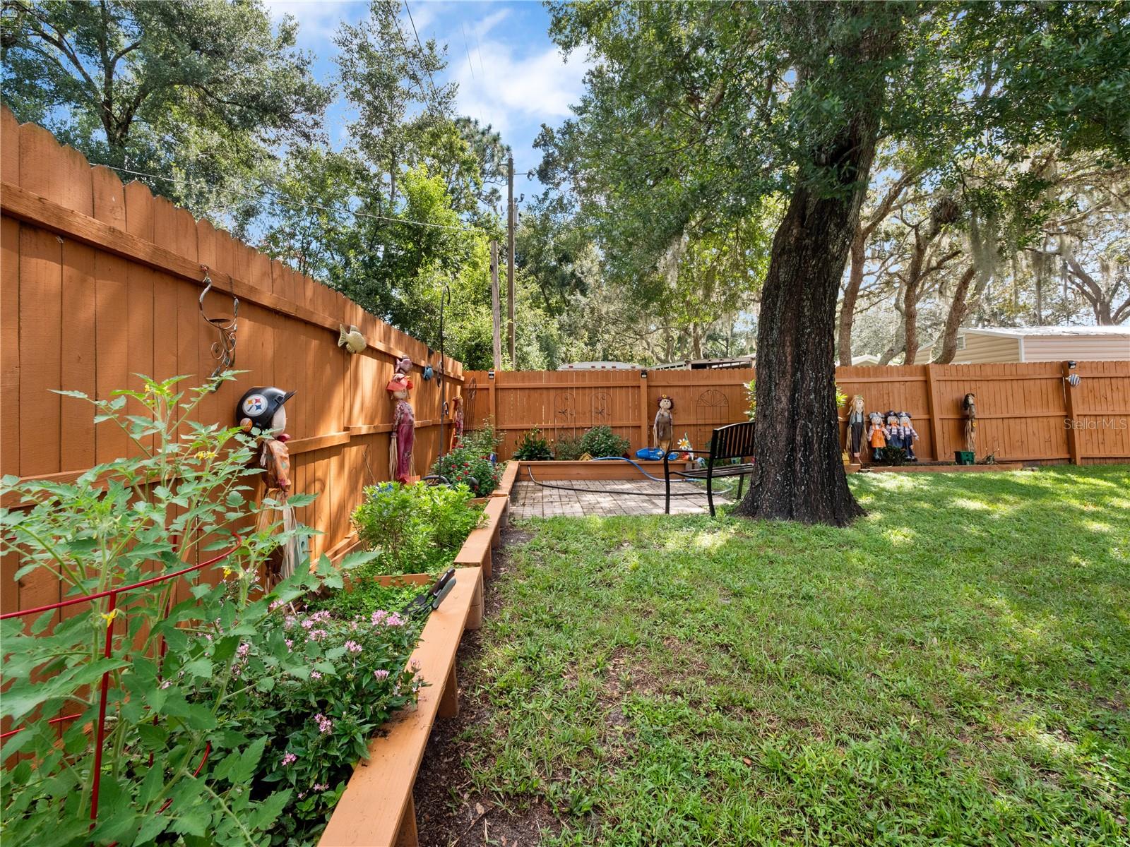 Image 77 of 91 For 25731 Lido Ave