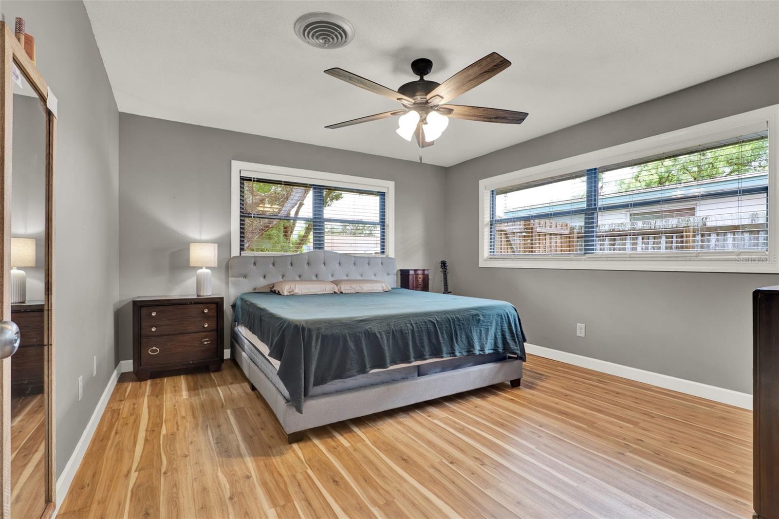 Image 14 of 36 For 1411 Glastonberry Road