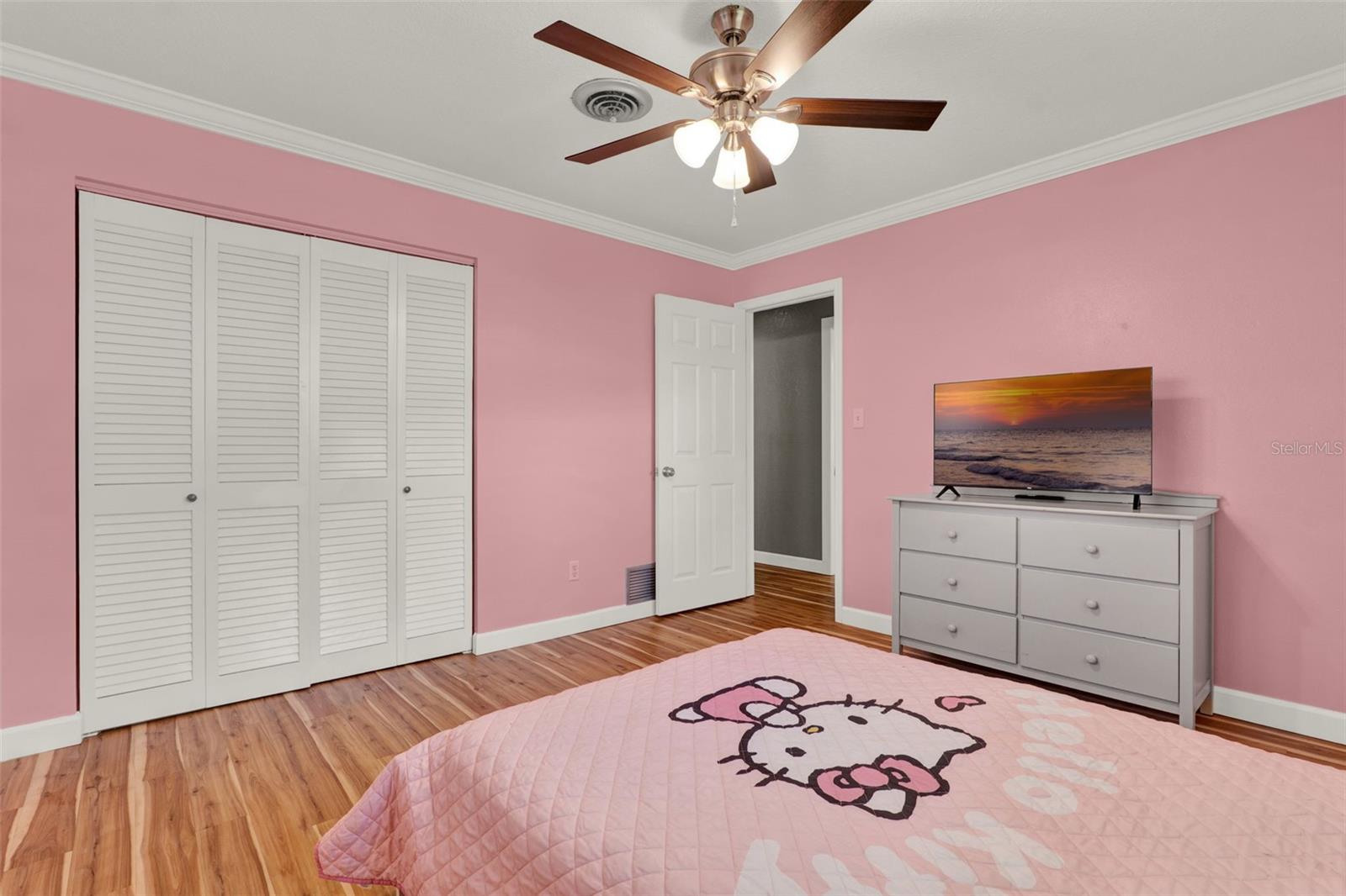 Image 19 of 36 For 1411 Glastonberry Road