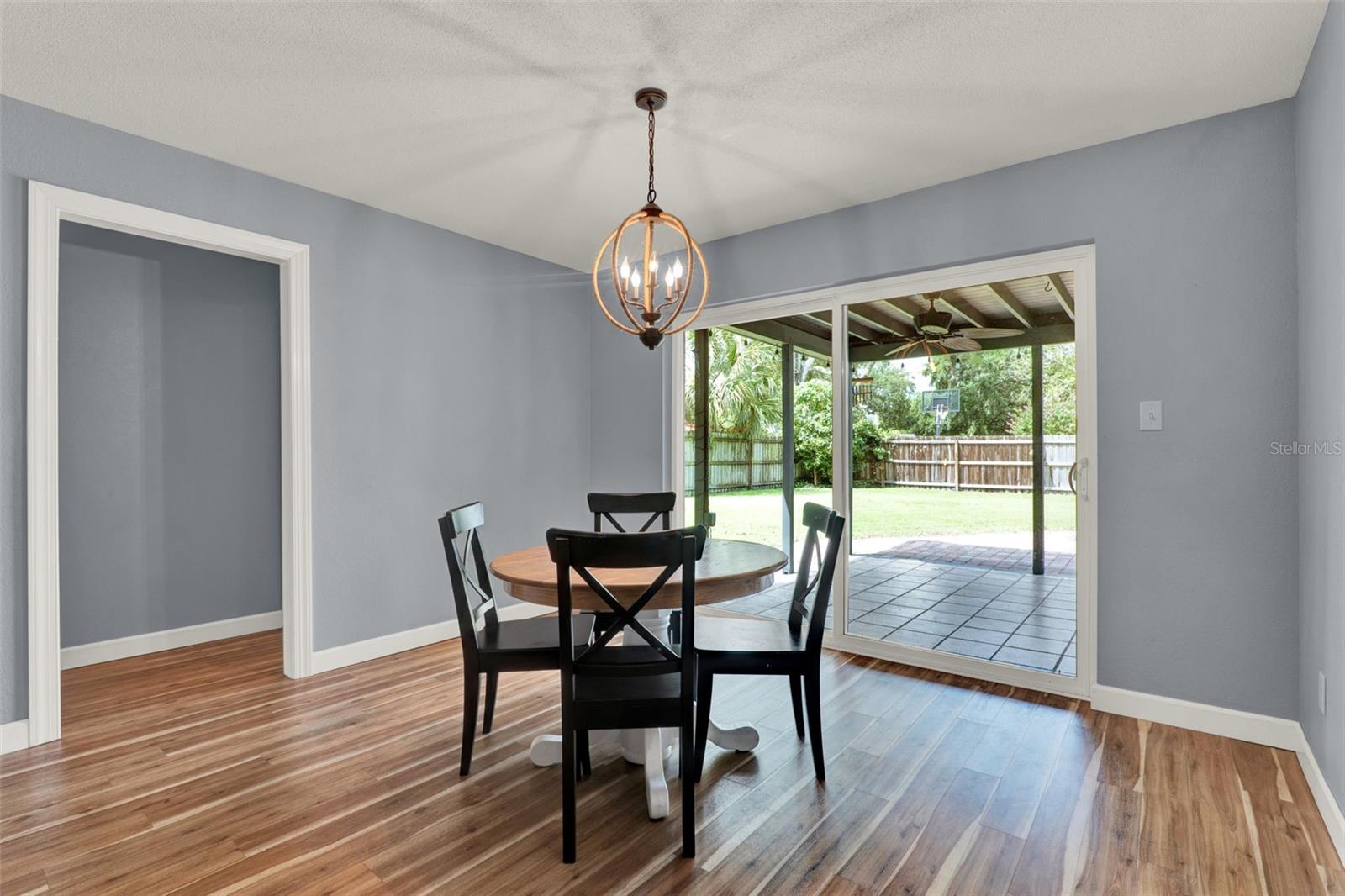 Image 7 of 36 For 1411 Glastonberry Road