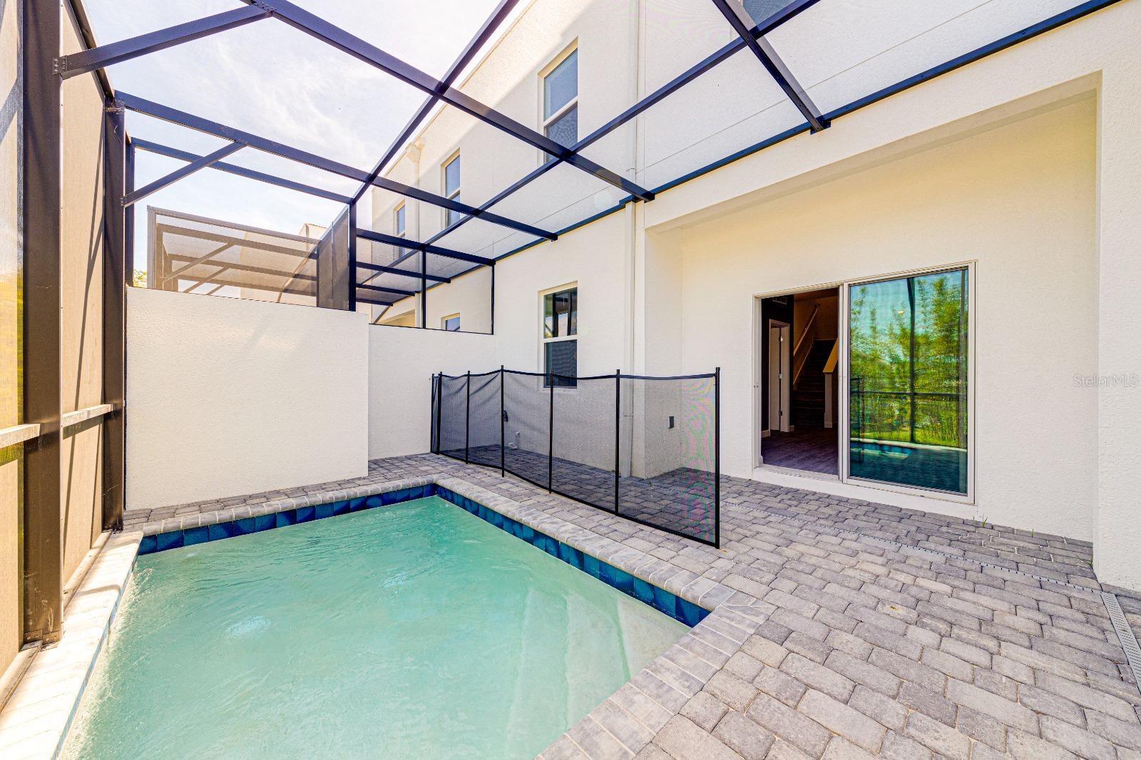 Image 30 of 33 For 400 Famagusta Drive