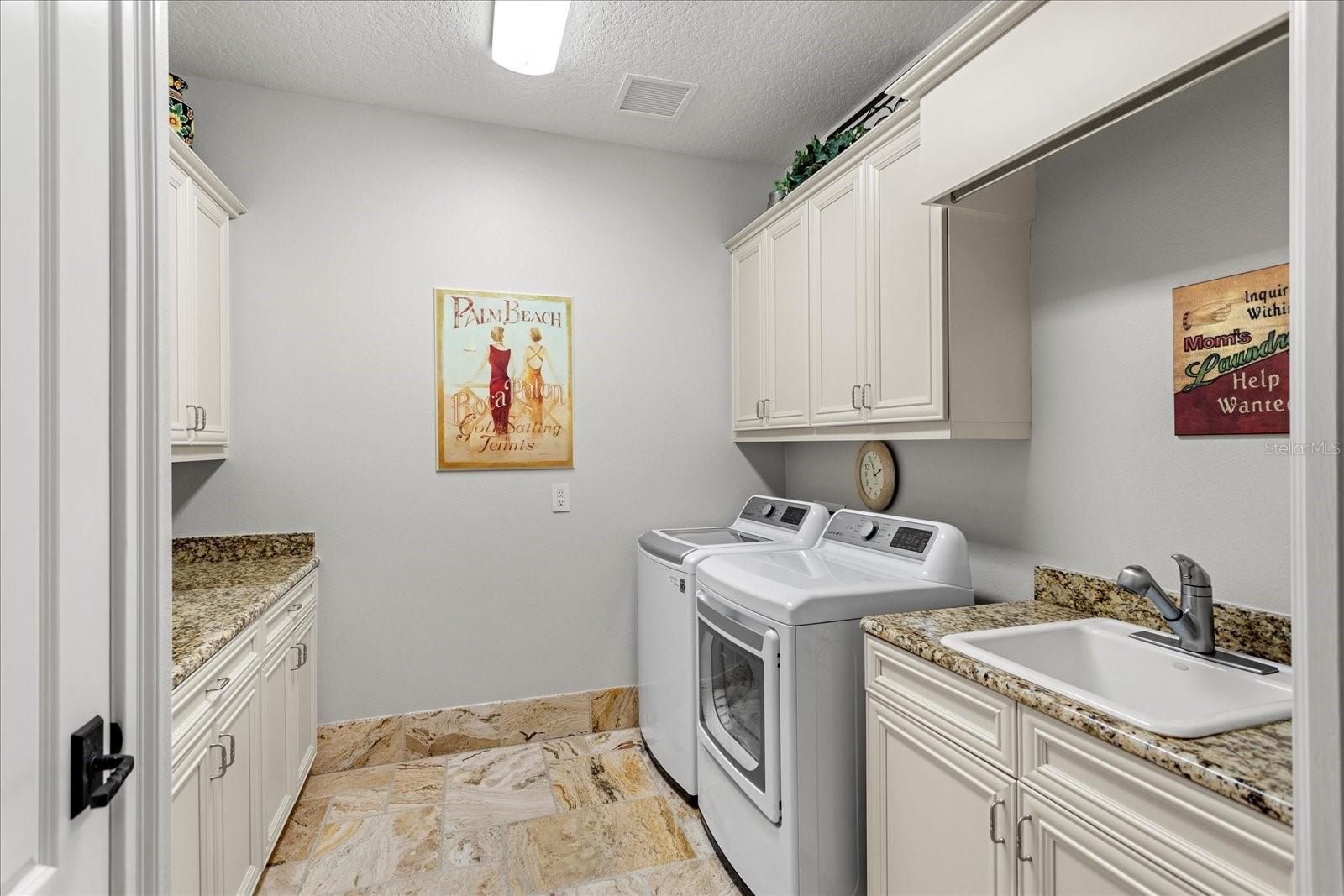 Image 38 of 73 For 8600 Bear Haven Court