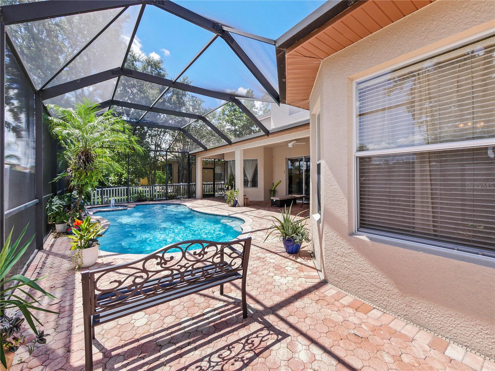 Listing photo id 47 for 23241 Abercorn Lane
