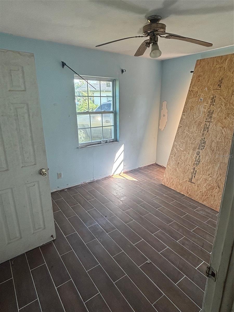 Image 10 of 16 For 7407 Cassino Avenue