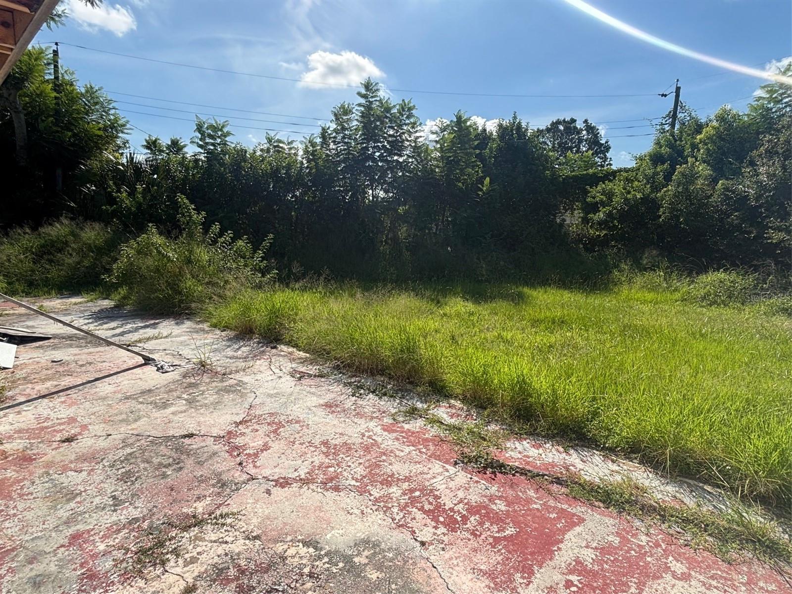 Image 14 of 16 For 7407 Cassino Avenue