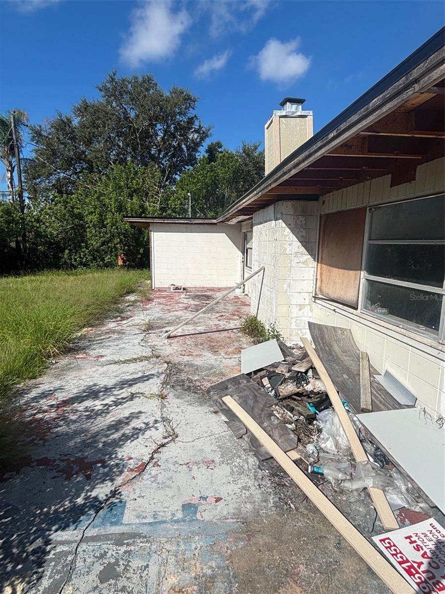 Image 15 of 16 For 7407 Cassino Avenue