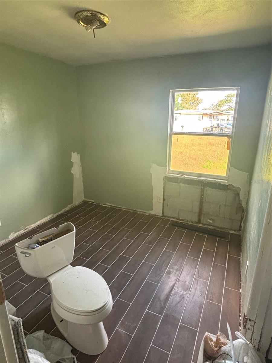 Image 9 of 16 For 7407 Cassino Avenue