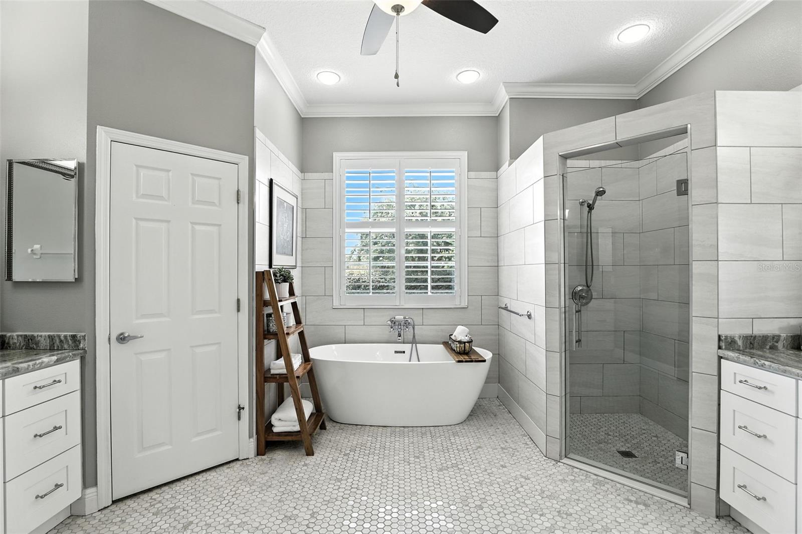 Image 22 of 44 For 16703 Magnolia Terrace