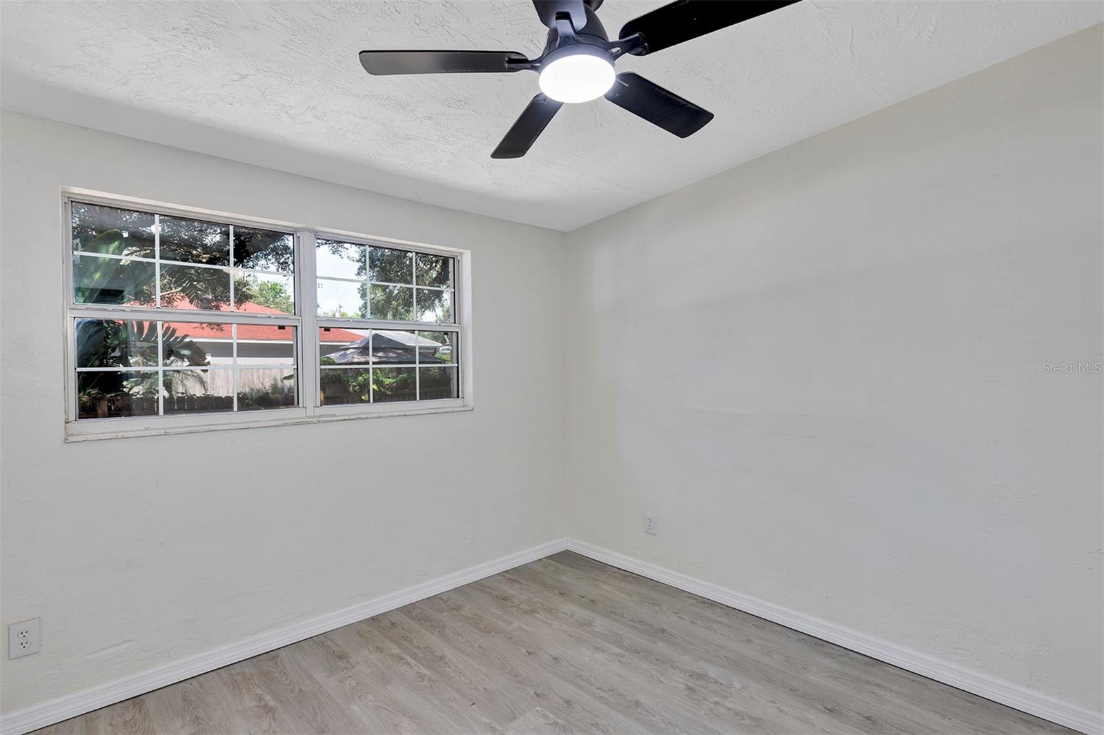 Image 24 of 31 For 432 2nd Avenue Ne