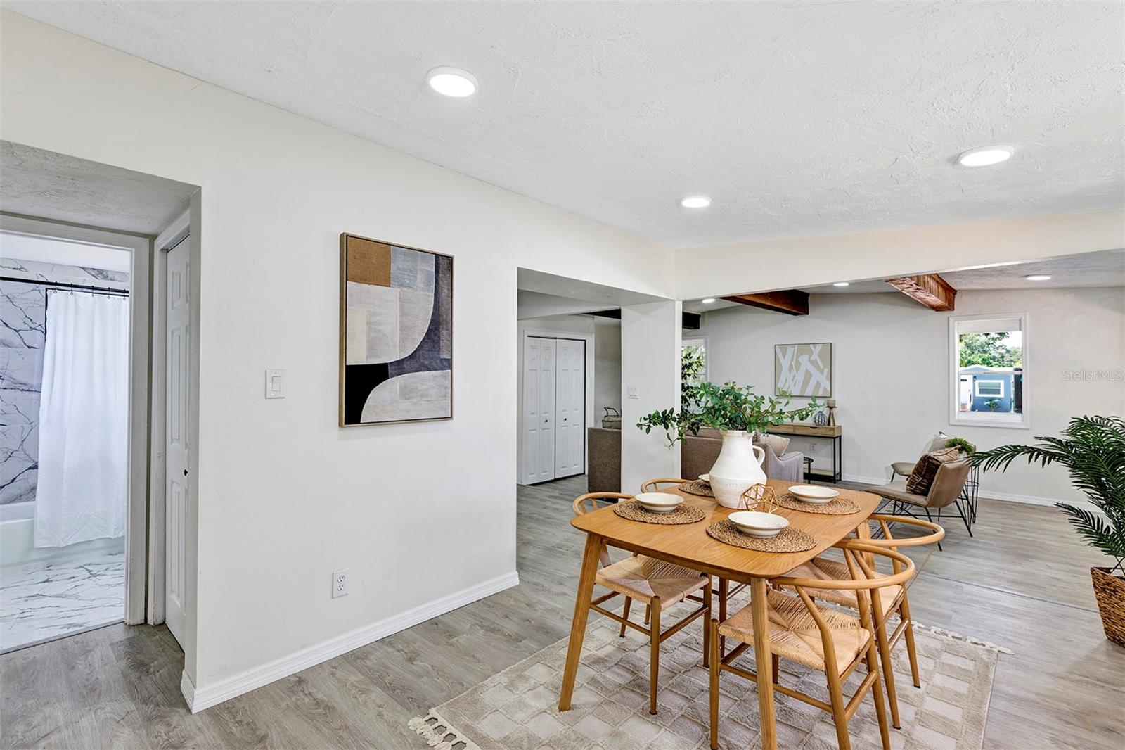 Image 5 of 31 For 432 2nd Avenue Ne