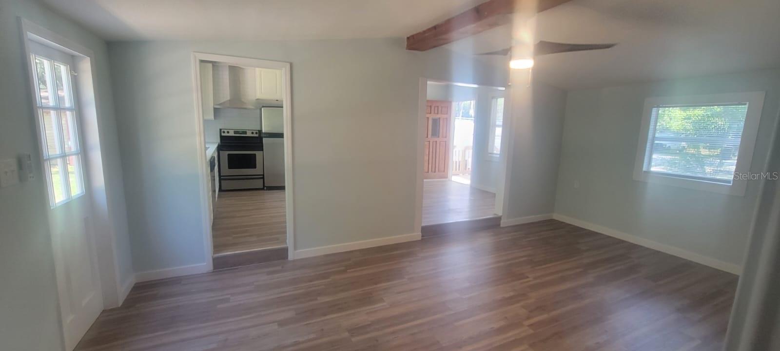 Image 6 of 16 For 1550 Robin Street