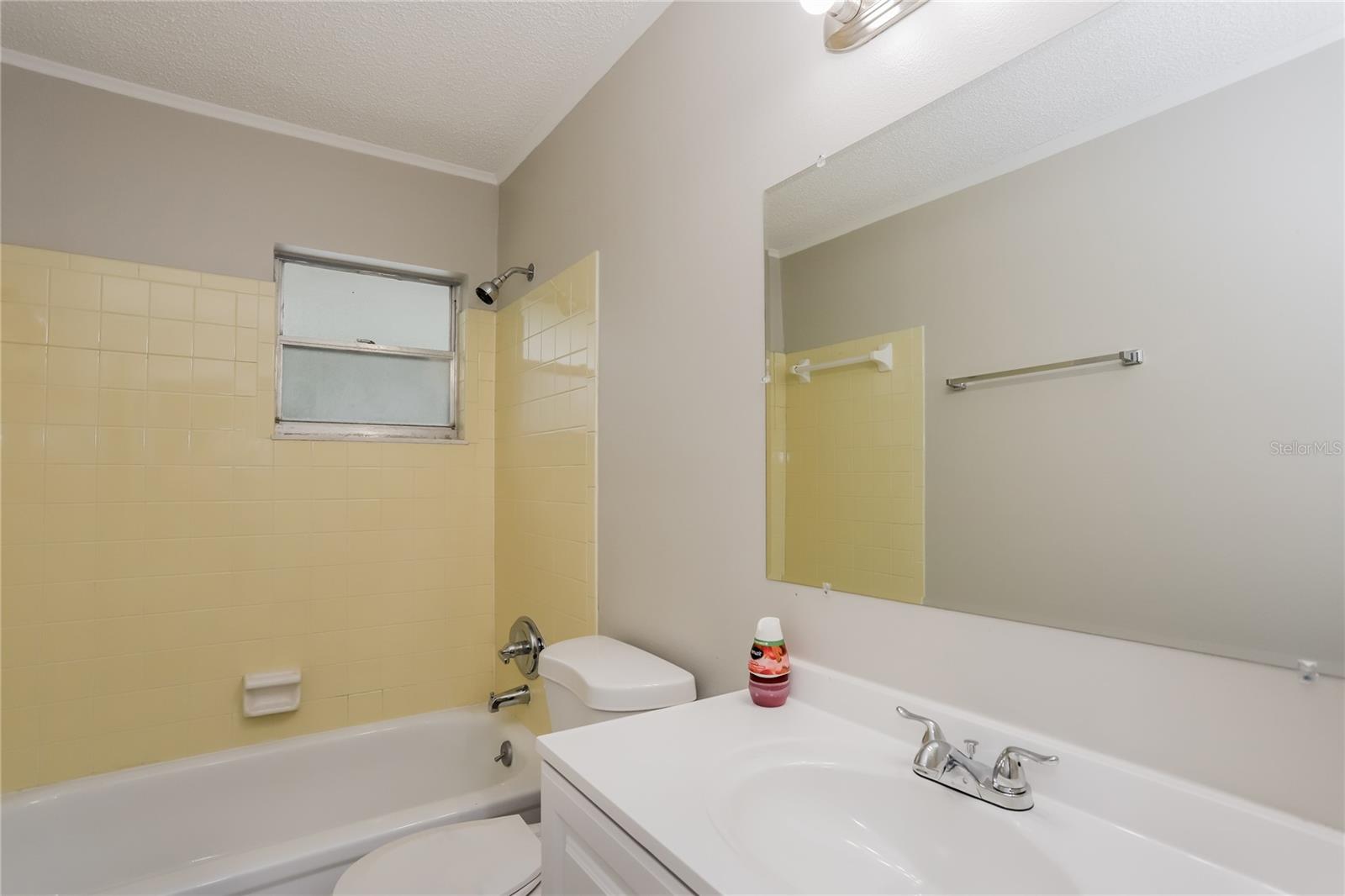 Image 13 of 16 For 1552 Foxridge Run Sw