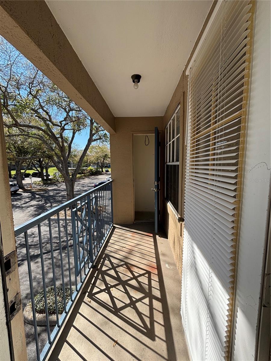 Image 6 of 13 For 7230 Westpointe Boulevard 1229