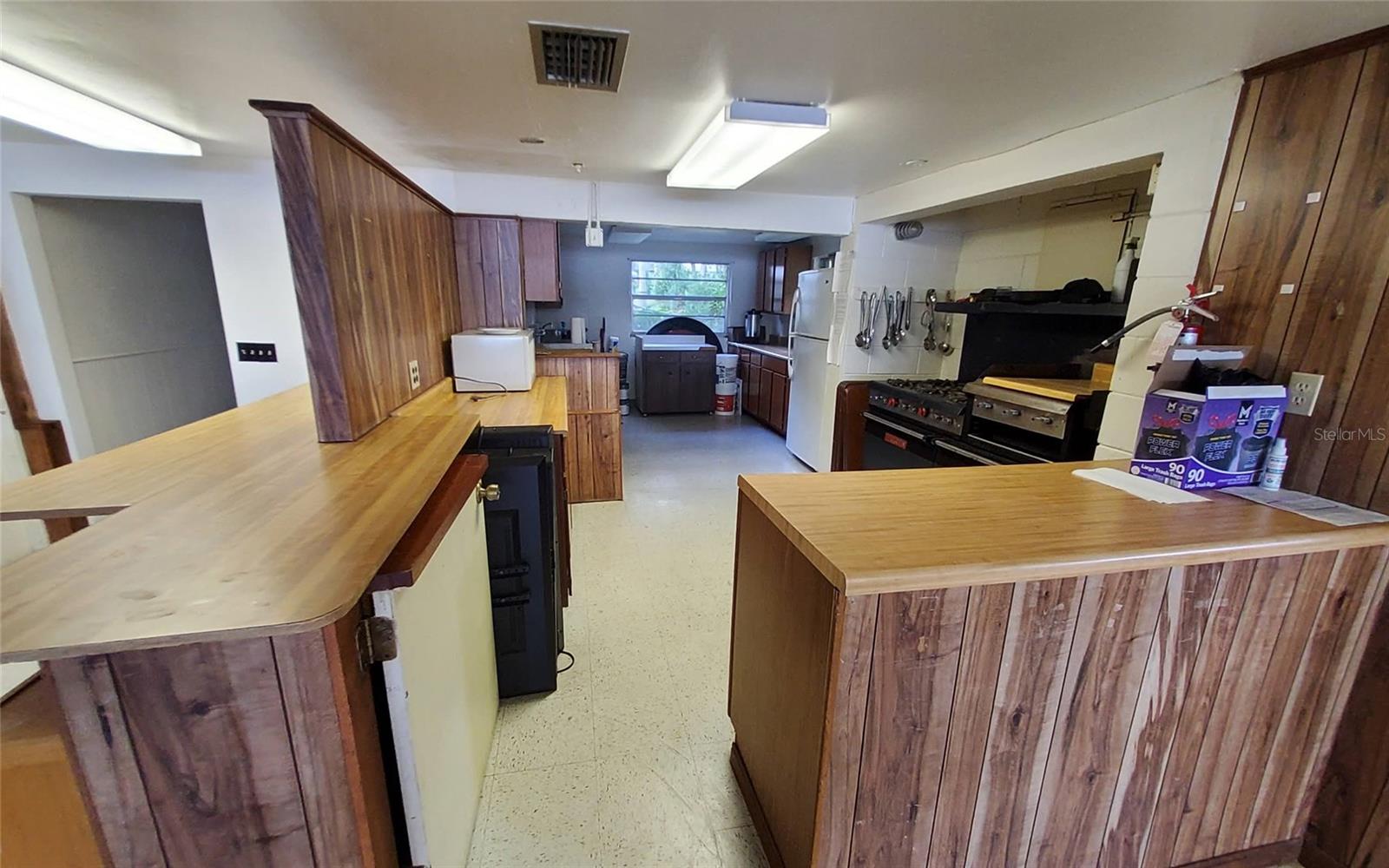 Image 22 of 30 For 16067 13th Street