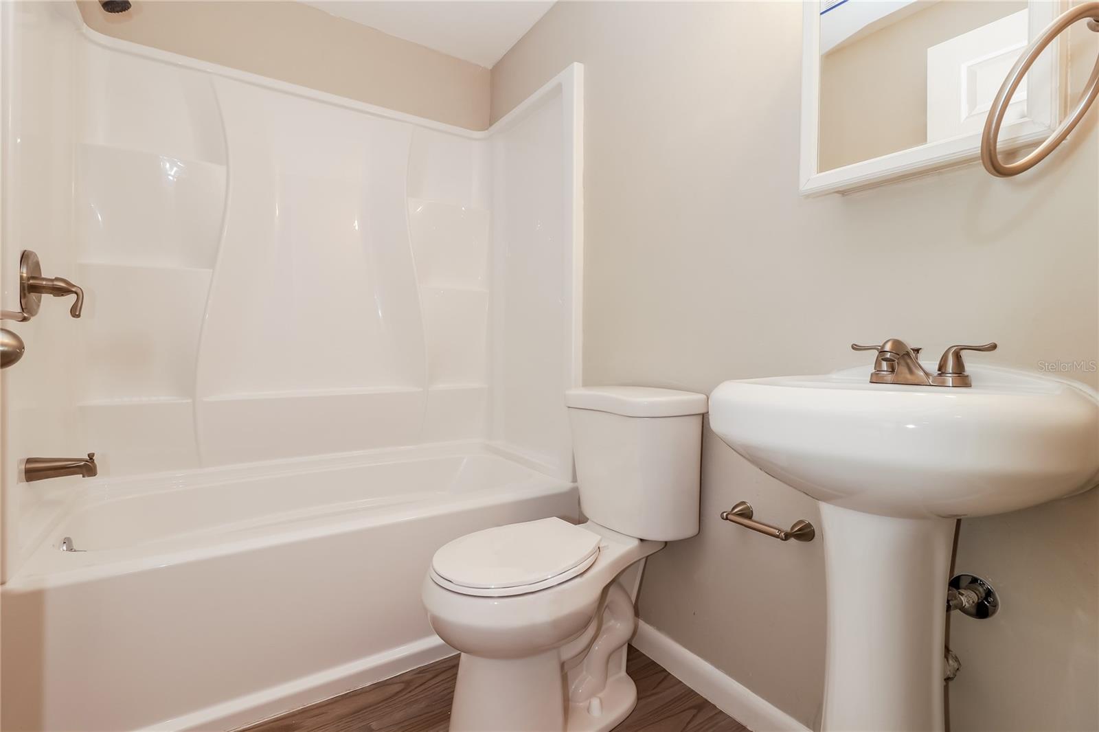 Image 13 of 16 For 2053 Whitney Drive