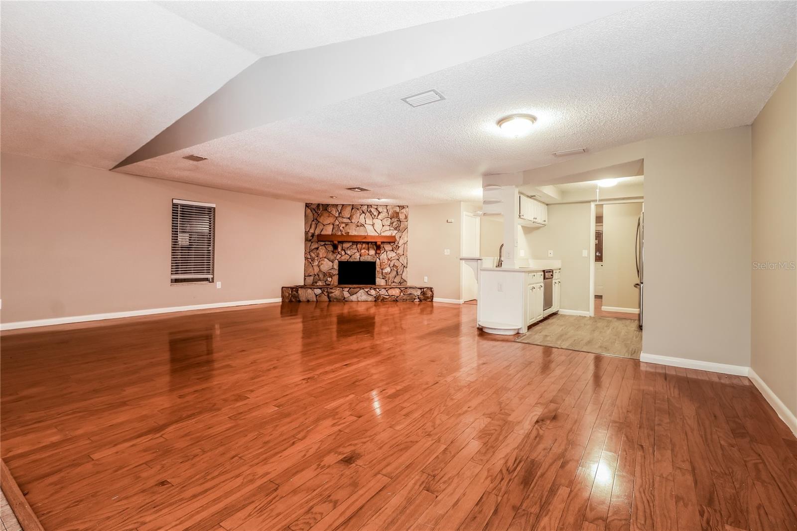 Image 3 of 16 For 2053 Whitney Drive