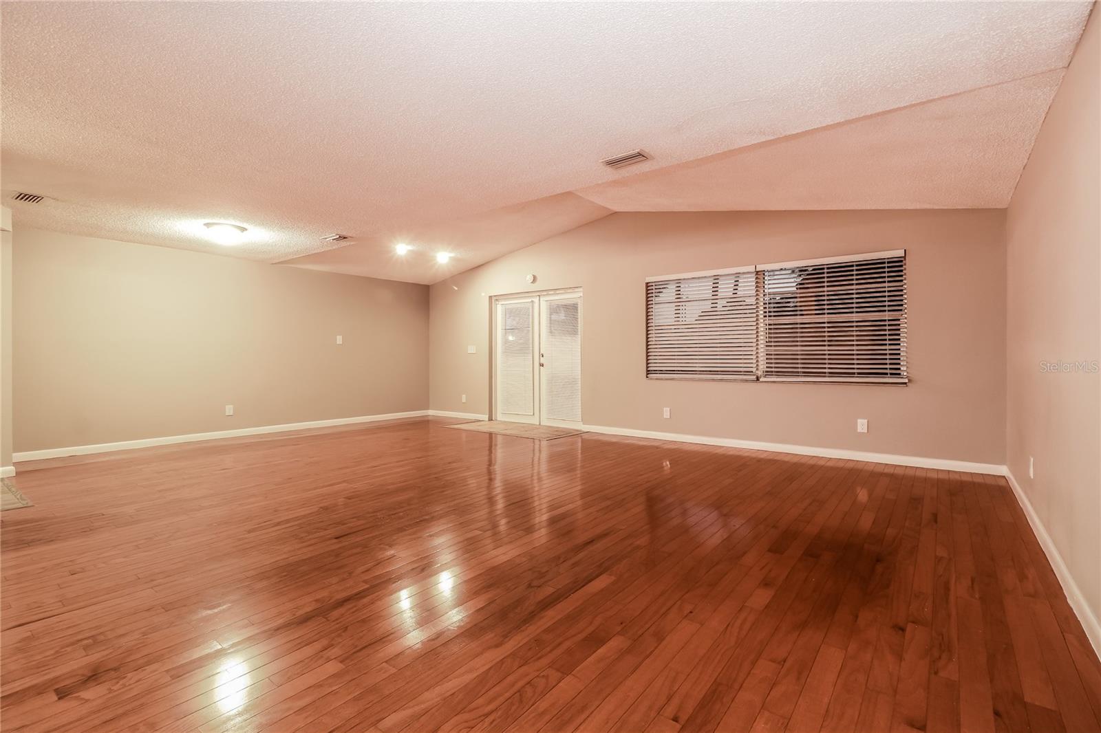 Image 5 of 16 For 2053 Whitney Drive