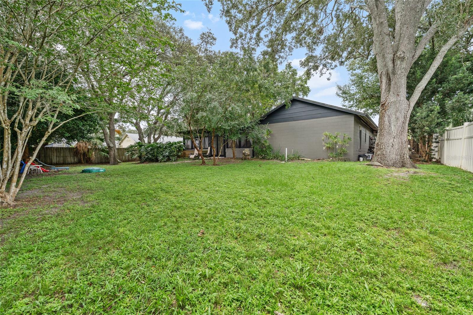 Image 19 of 20 For 1166 Saddlehorn Circle