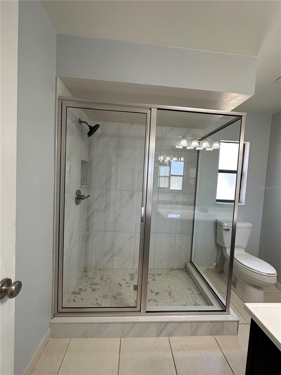 Image 12 of 18 For 7939 Glen Abbey Circle