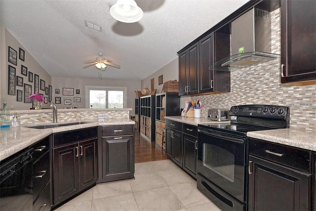 Image 6 of 21 For 1086 Welch Hill Circle