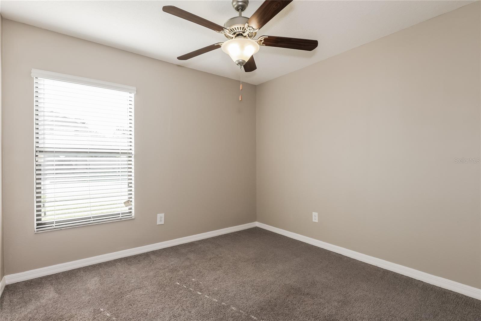 Image 11 of 16 For 36124 Stable Wilk Avenue