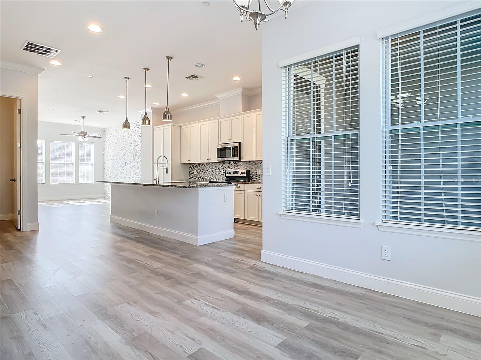 Image 20 of 60 For 869 Taramundi Drive