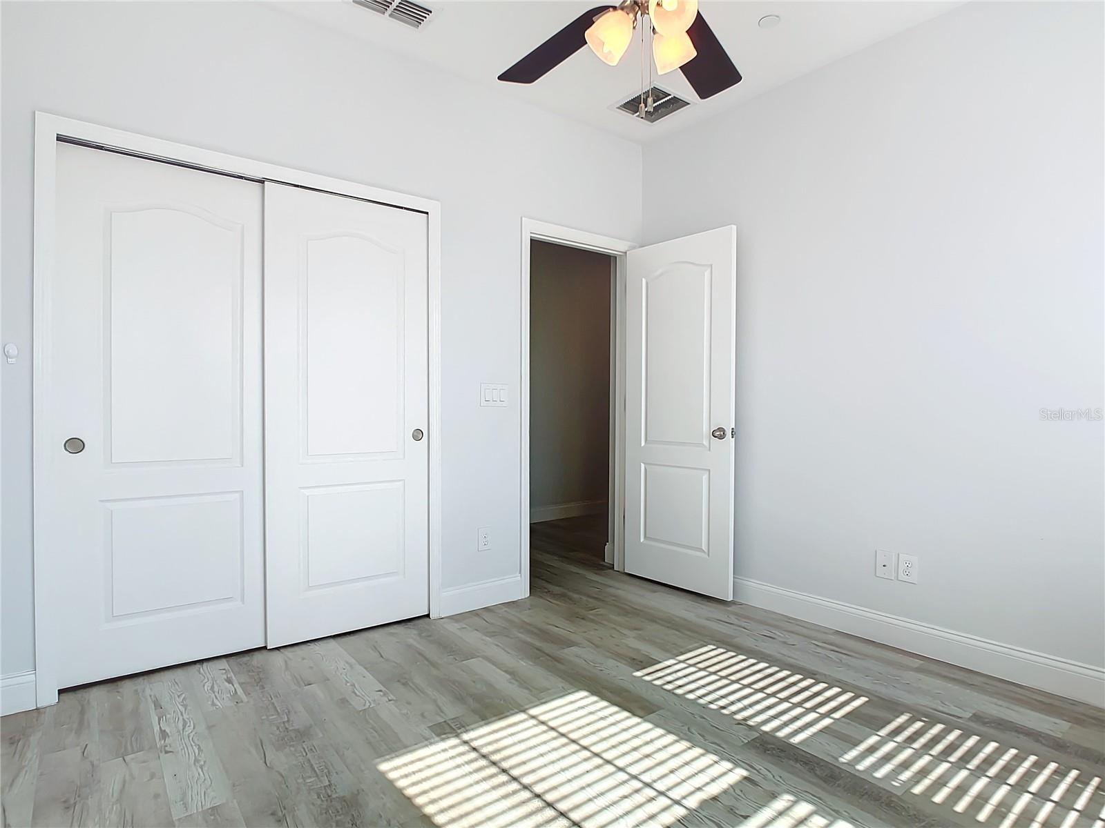 Image 38 of 60 For 869 Taramundi Drive