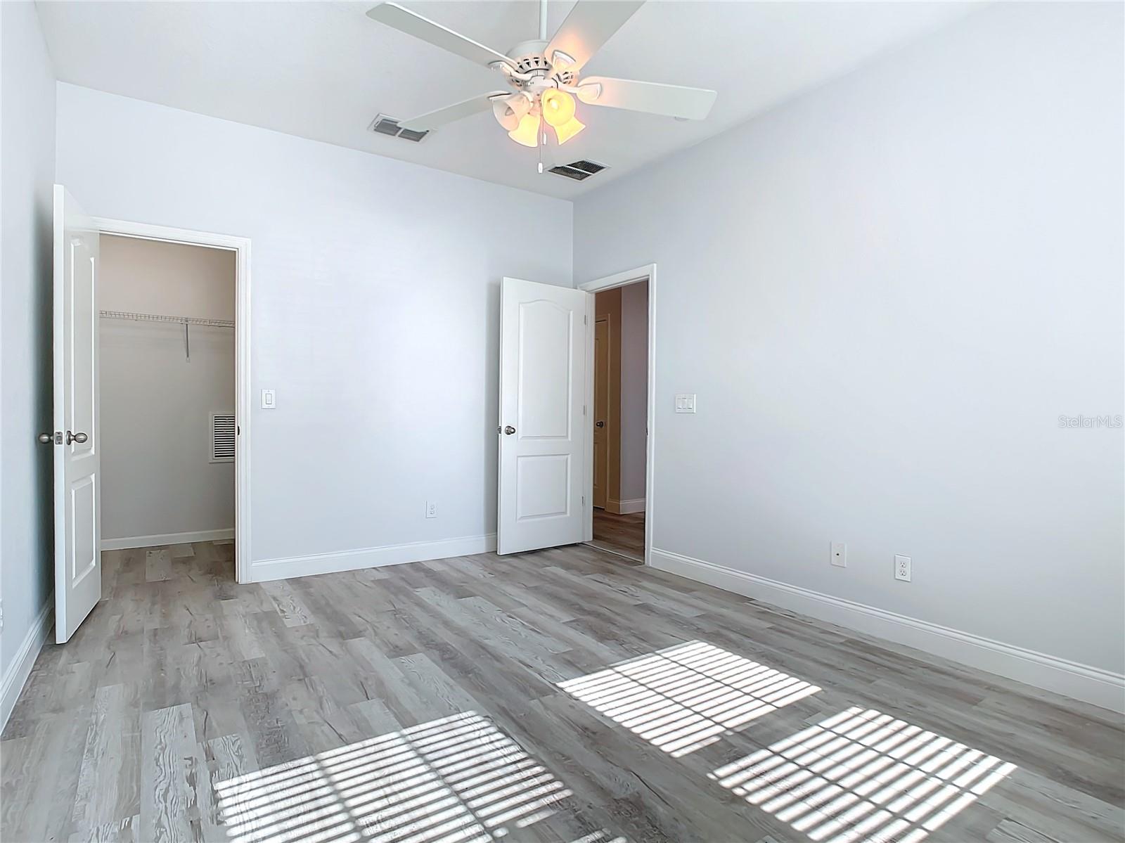 Image 47 of 60 For 869 Taramundi Drive