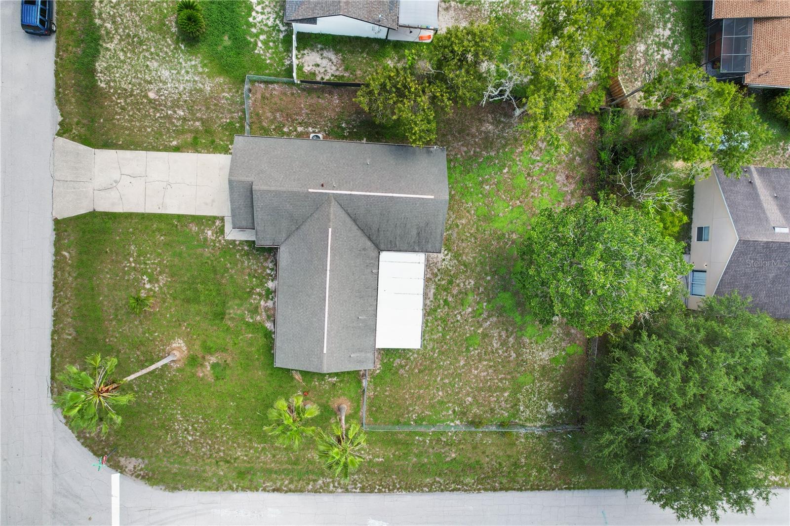 Image 31 of 37 For 590 Twin Lake Avenue