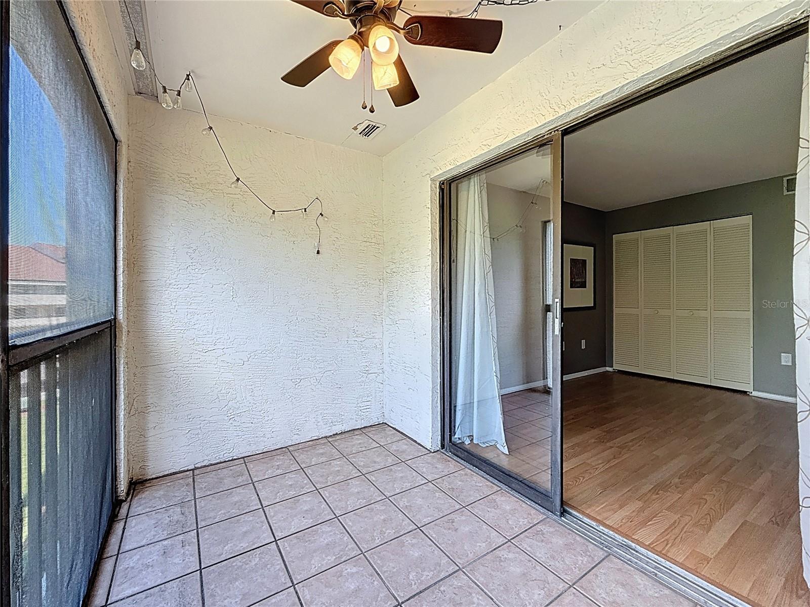 Image 47 of 77 For 2591 Countryside Boulevard 5308