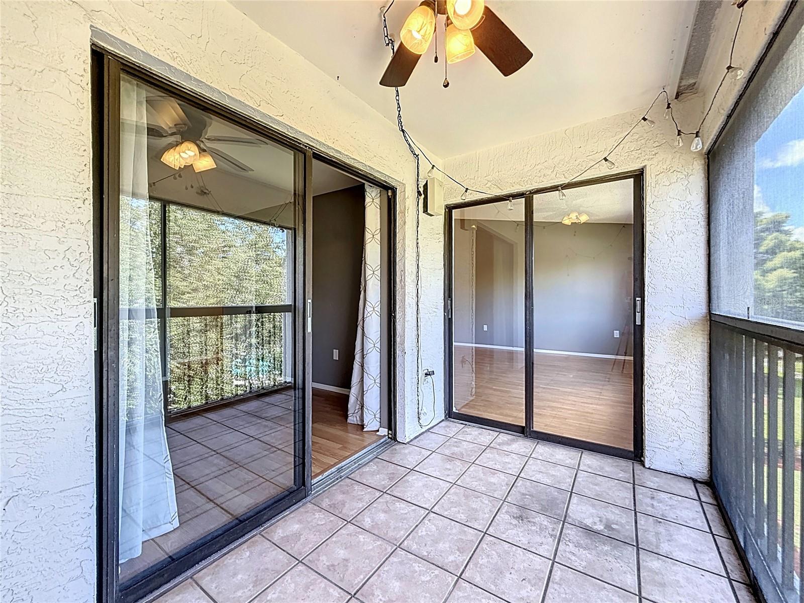 Image 49 of 77 For 2591 Countryside Boulevard 5308
