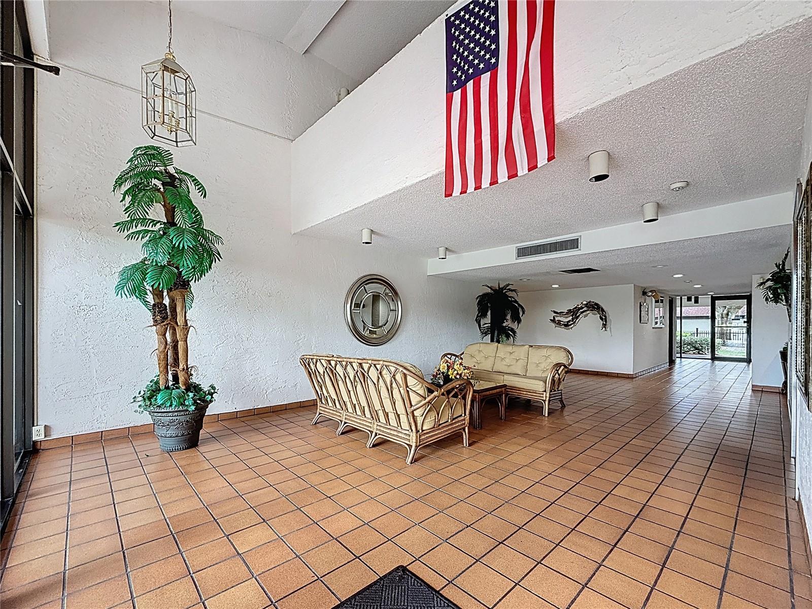 Image 5 of 77 For 2591 Countryside Boulevard 5308