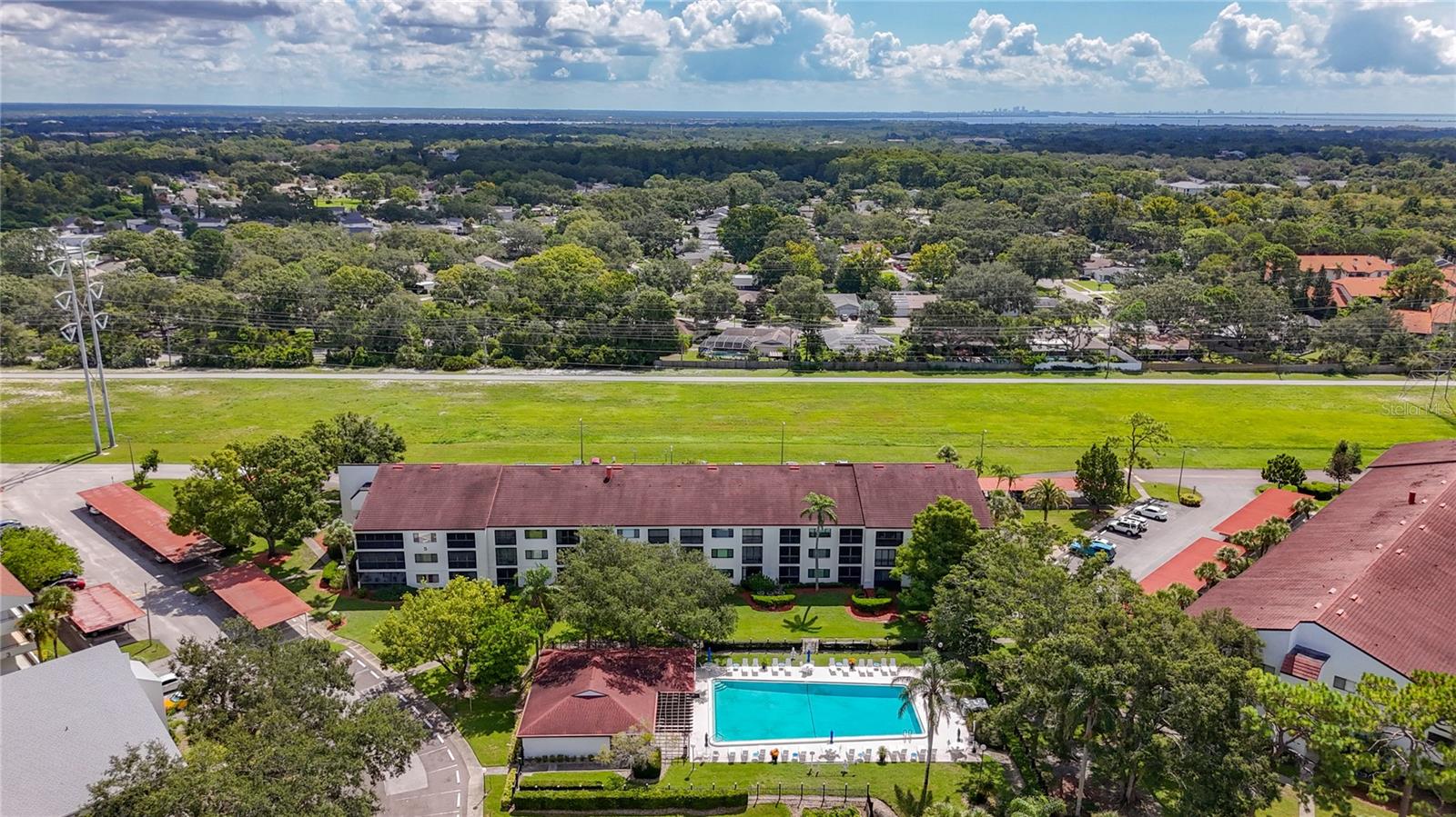 Image 62 of 77 For 2591 Countryside Boulevard 5308