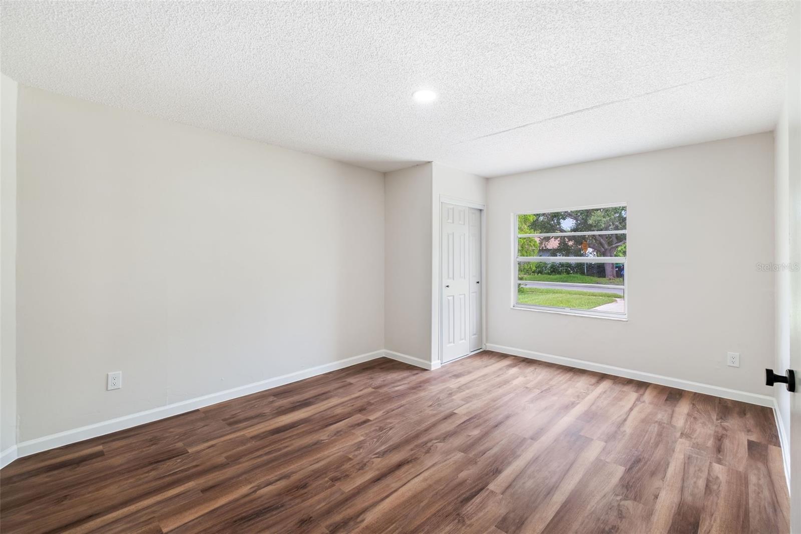 Image 17 of 24 For 4204 Carousel Road