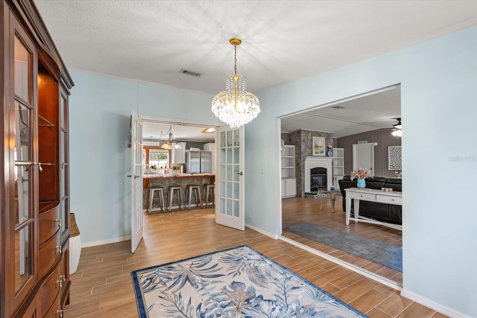 Image 10 of 33 For 25458 Antler Street