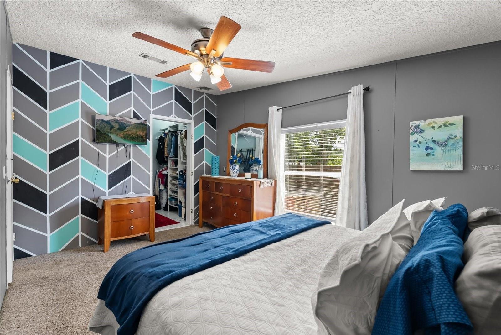 Image 12 of 33 For 25458 Antler Street