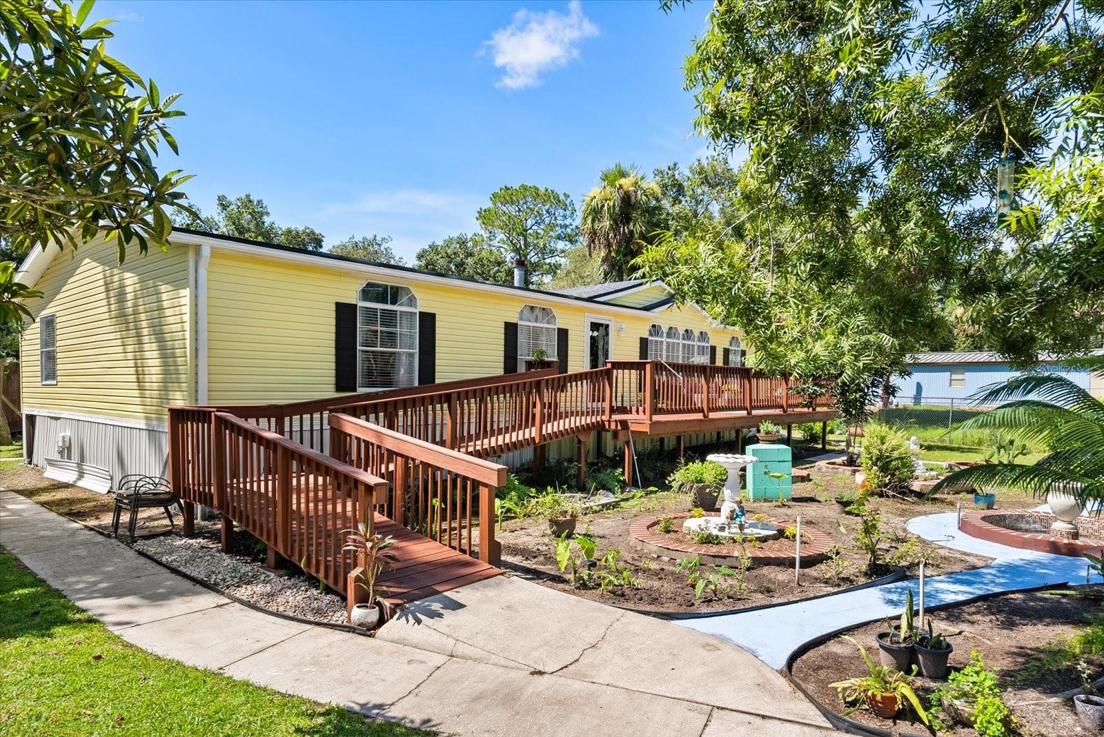Image 32 of 33 For 25458 Antler Street