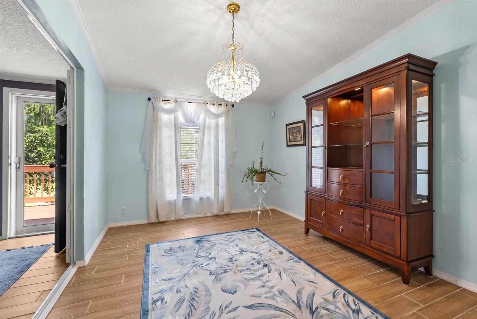 Image 9 of 33 For 25458 Antler Street