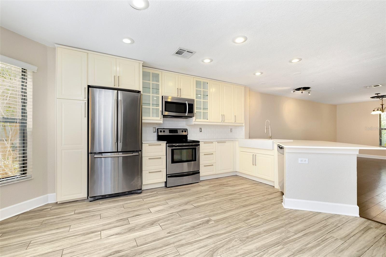 Image 6 of 26 For 7711 Sugar Bend Drive 7711