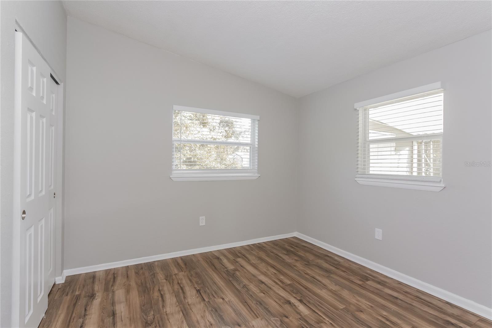 Image 11 of 16 For 3535 24th Parkway