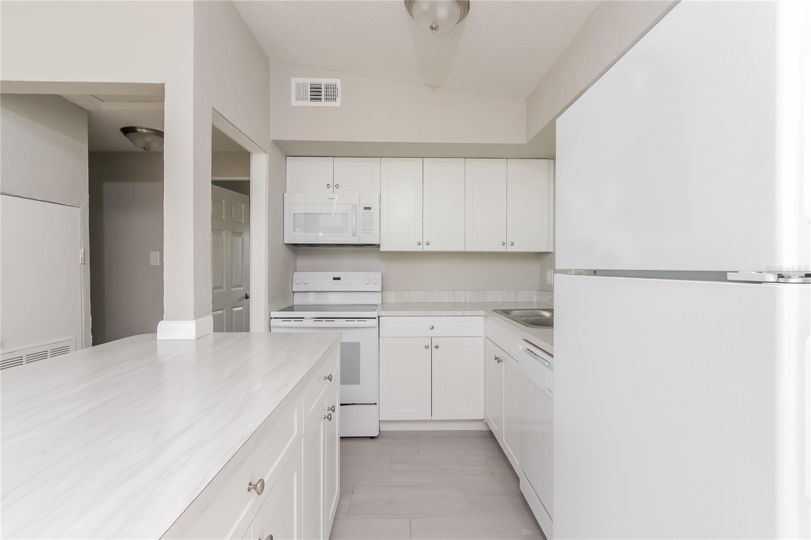 Image 6 of 16 For 3535 24th Parkway