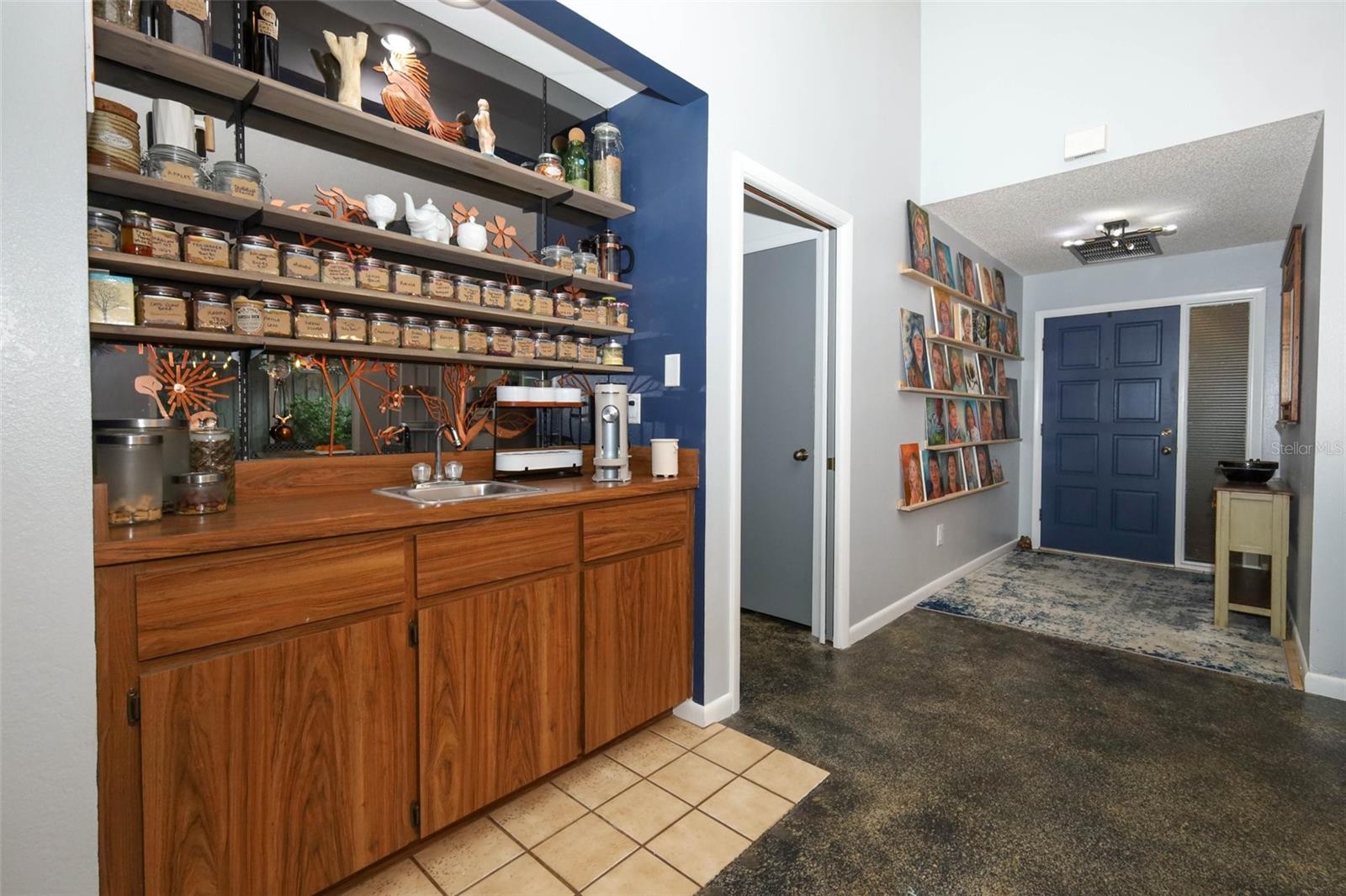 Image 18 of 62 For 935 Citrus Wood Court