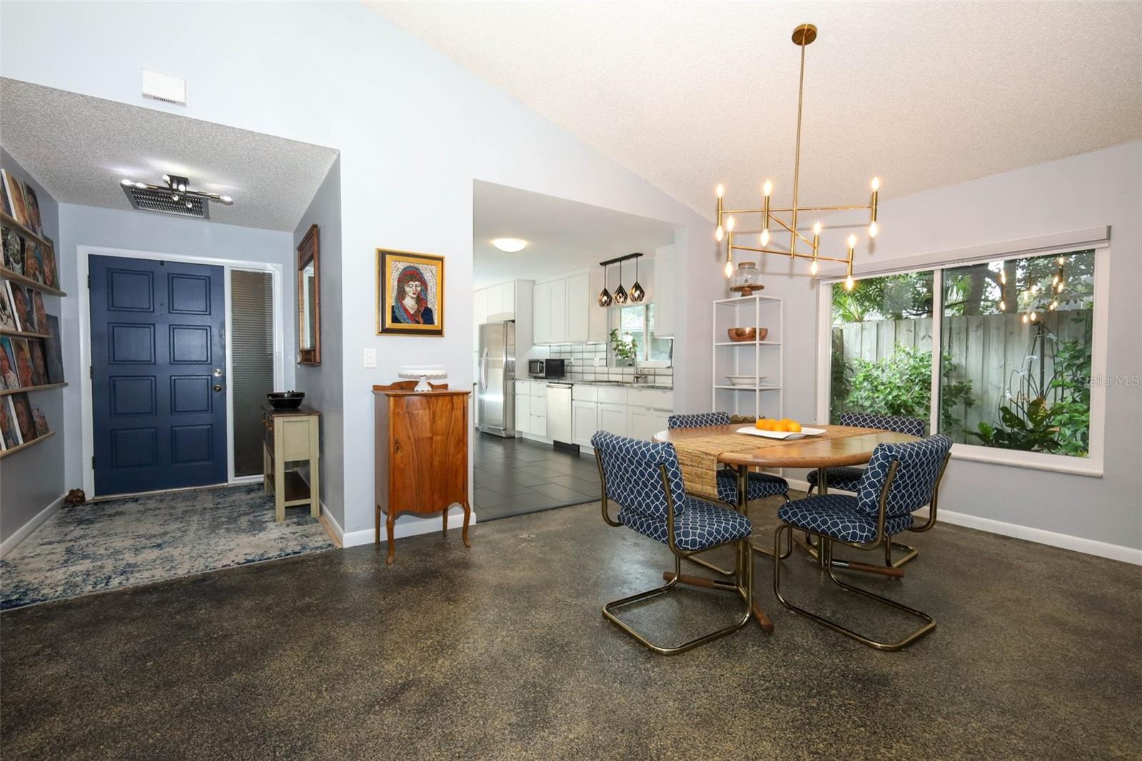 Image 8 of 62 For 935 Citrus Wood Court