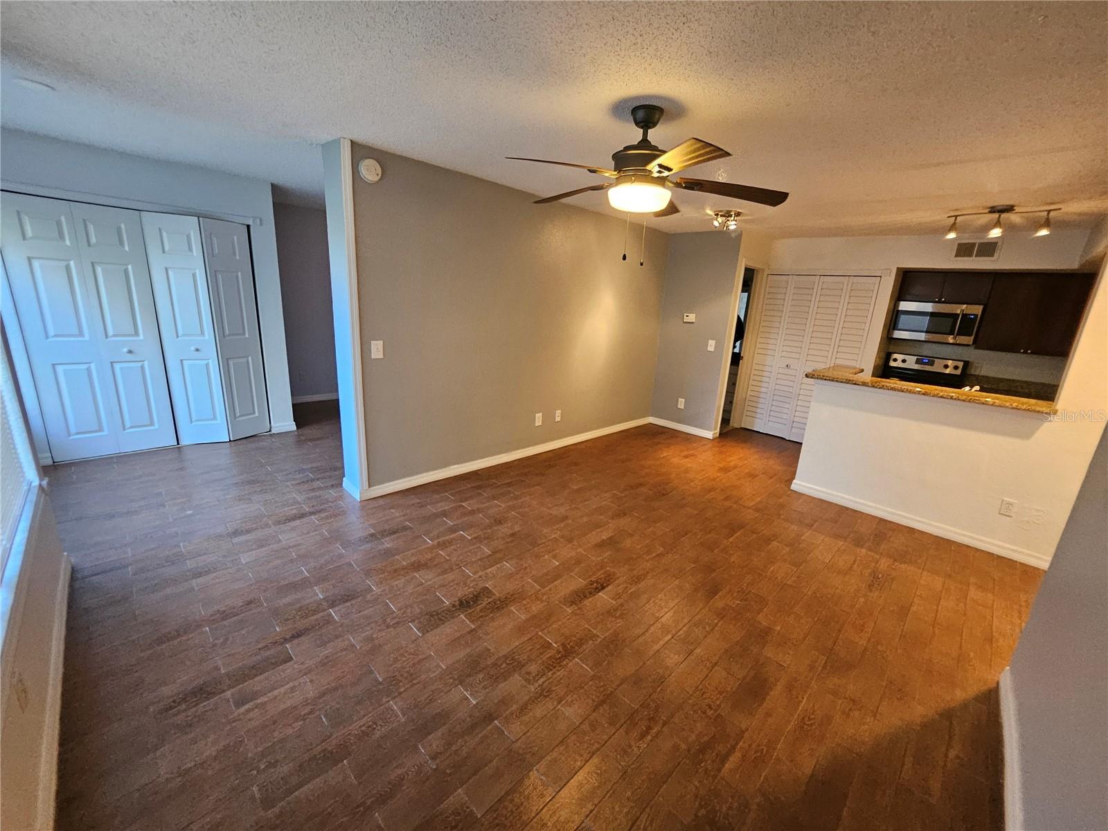 Image 3 of 19 For 5128 Conroy Road 15