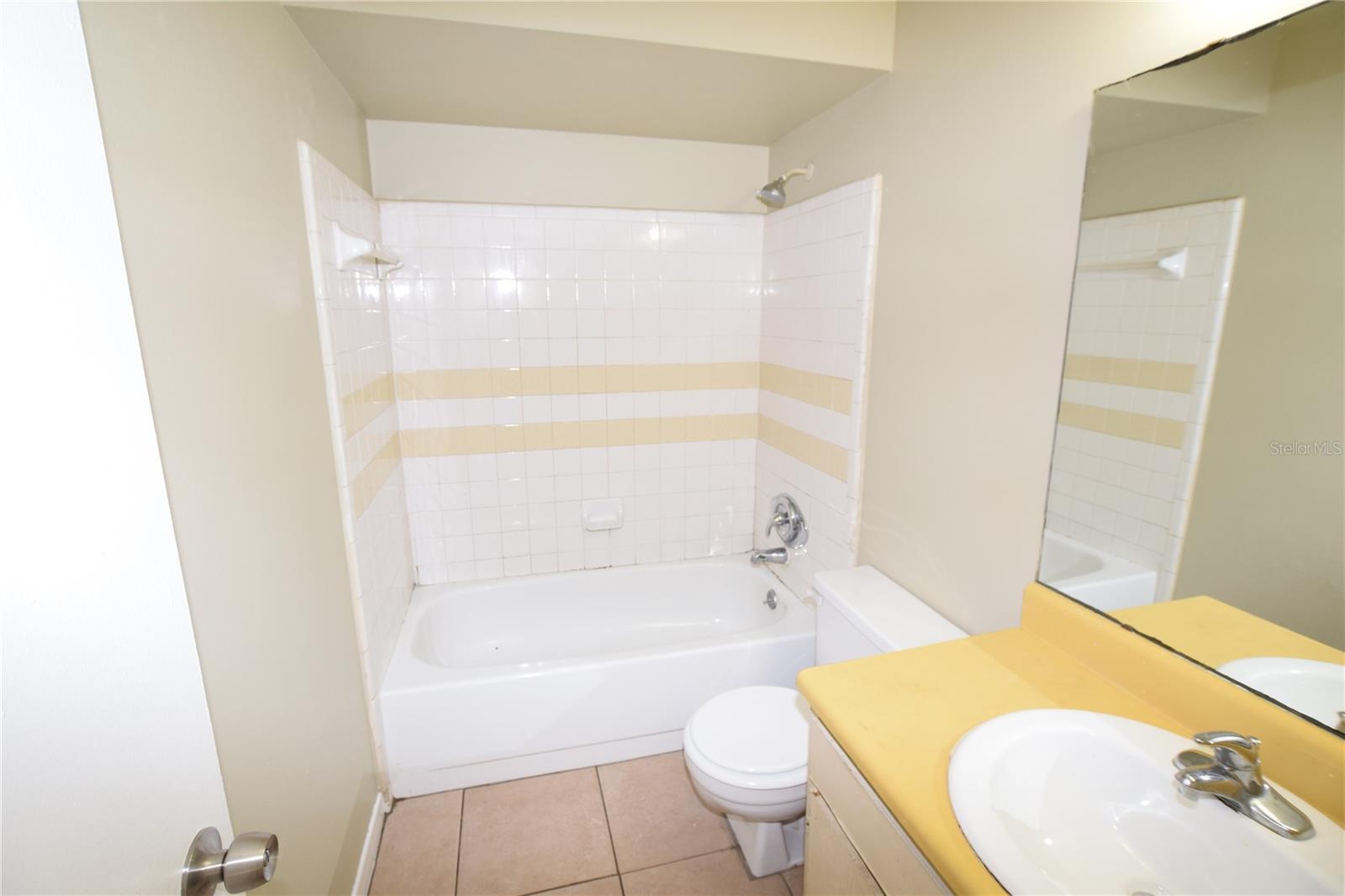 Image 13 of 21 For 3213 Split Willow Drive
