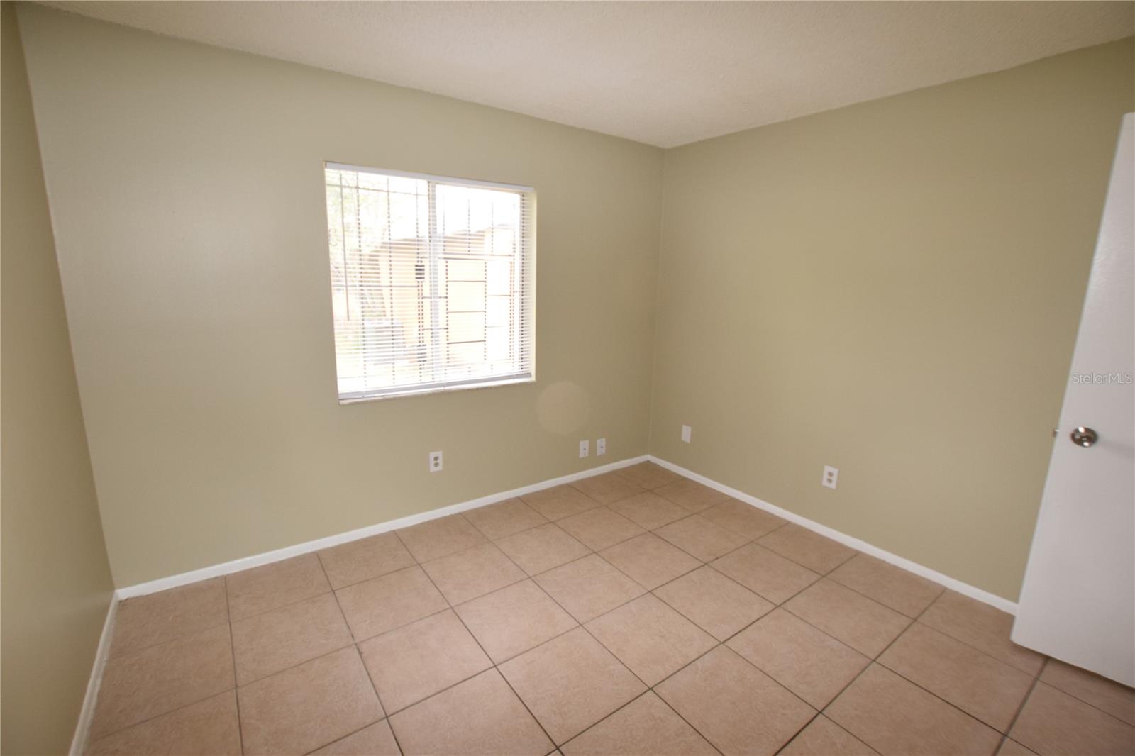 Image 15 of 21 For 3213 Split Willow Drive