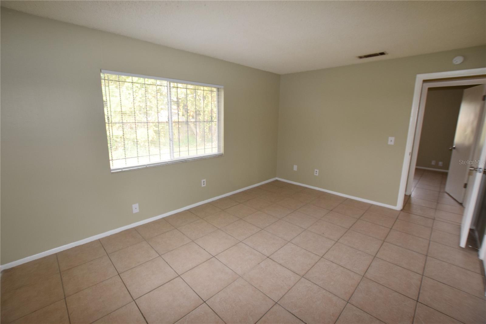 Image 17 of 21 For 3213 Split Willow Drive